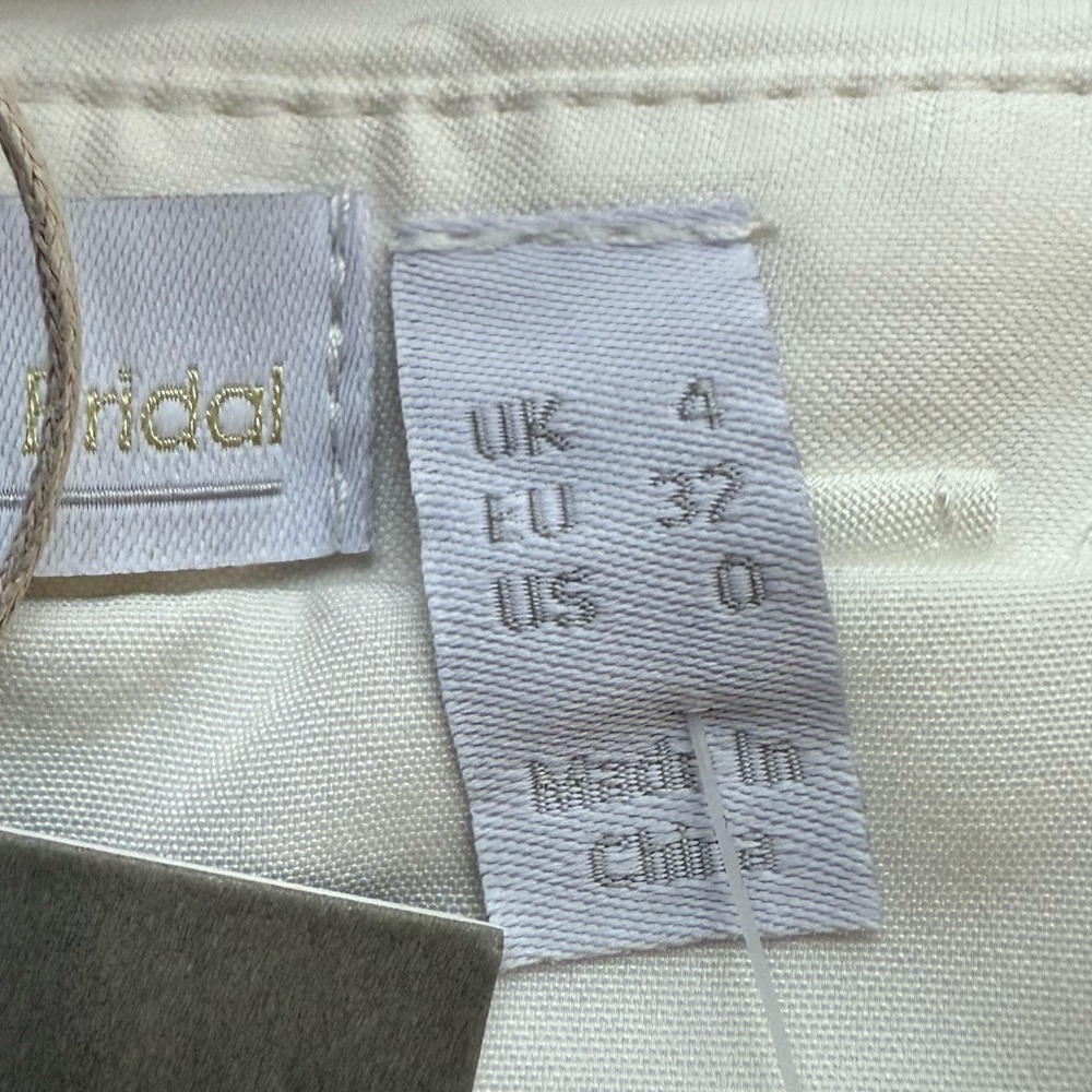 ASOS BRIDAL DESIGN EDITION Lila satin structured off shoulder mini wedding dress - Picture 10 of 12